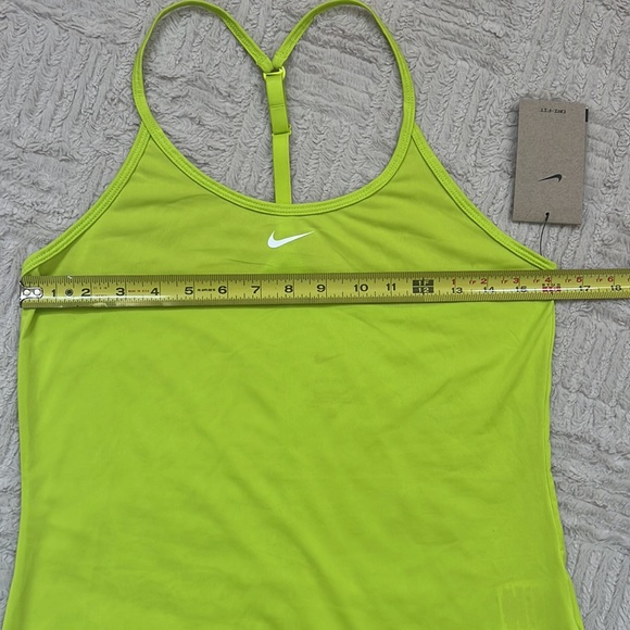 Nike Dri-fit Elastika Tank women’s training top in atomic green NWT Size Small - Picture 14 of 16
